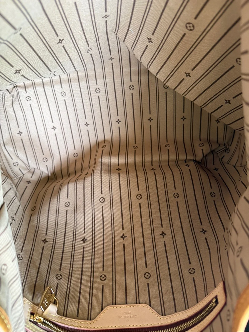 Louis Vuitton Monogram Delightful MM Canvas Bag Handbag